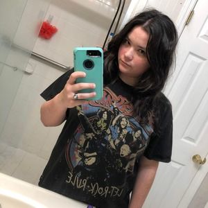 Meet your Posher, Kyra